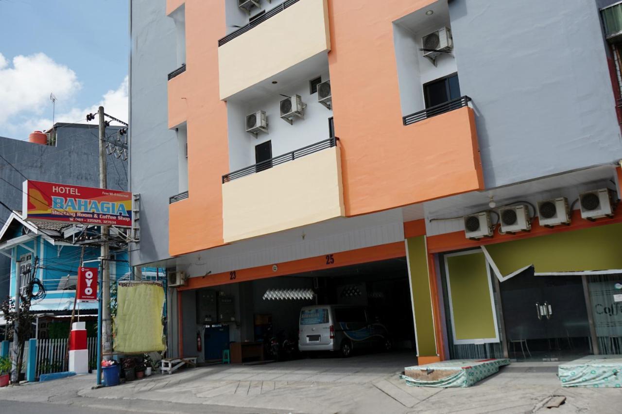 Oyo 2291 Hotel Bahagia Makassar Exterior photo